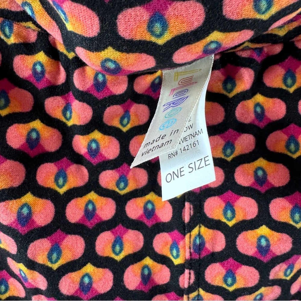 LuLaRoe One Size (OS) Leggings – Buttery Soft Stretchy Printed Leggings - Picture 5 of 5